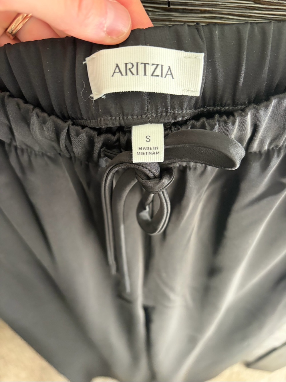 Aritzia Wilfred Lodge Pant- Satin - Picture 6 of 6